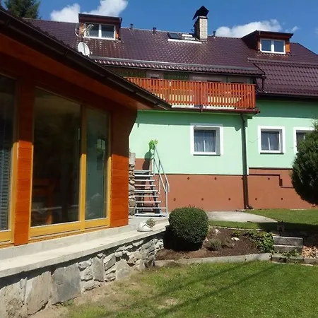 ホームステイ Chalupa Pod Krizovym Vrchem Jeseník